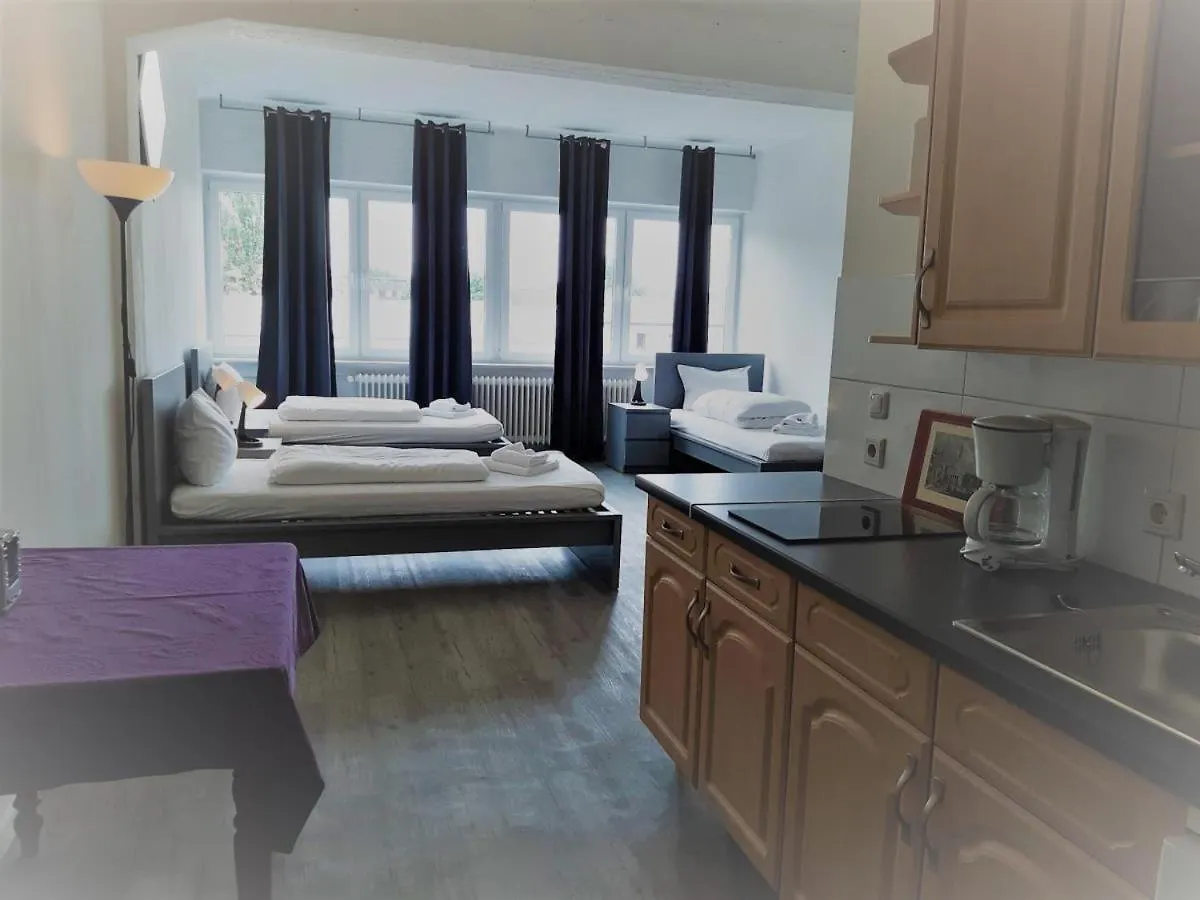 Mehrbett-Apartment 8 Citynah, Einfache Ausstattung Hamburg 0*,  Germany
